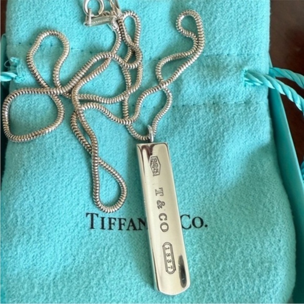 🩵Tiffany & Co. ©️2001 1837 Bar Pendant Necklace w/ 18” Chain